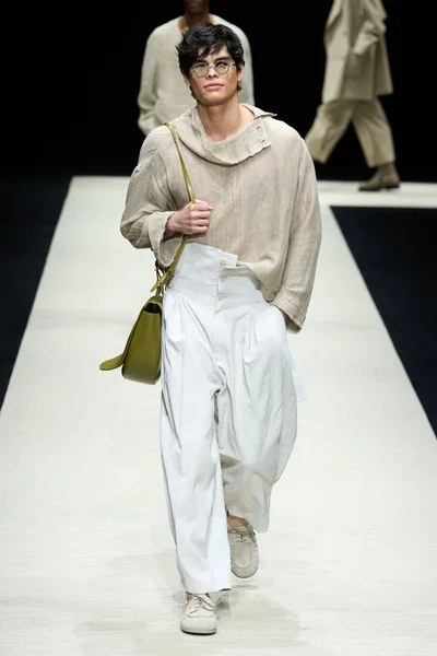 Look 42